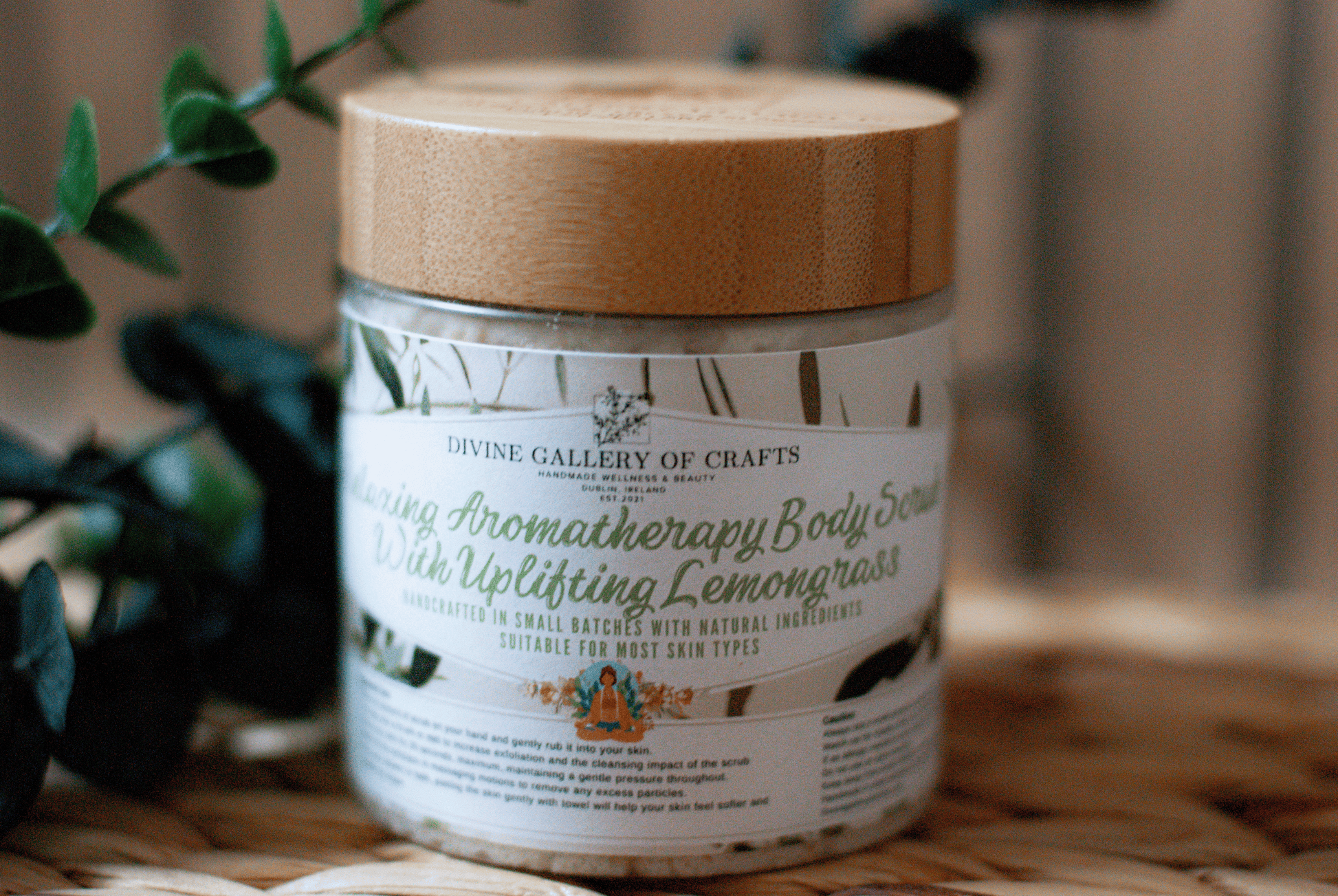 Natural Body Sugar Scrub With Refreshing Lemongrass